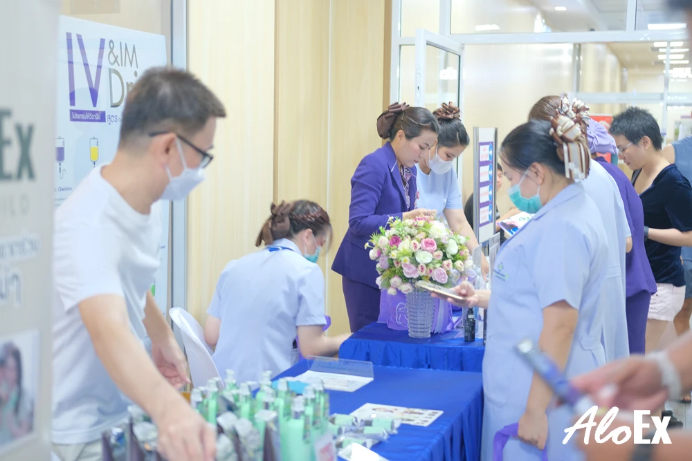 'အရည်အသွေးပြည့်ဝသော ကိုယ်ဝန်ဆောင်သင်တန်း' ပွဲ