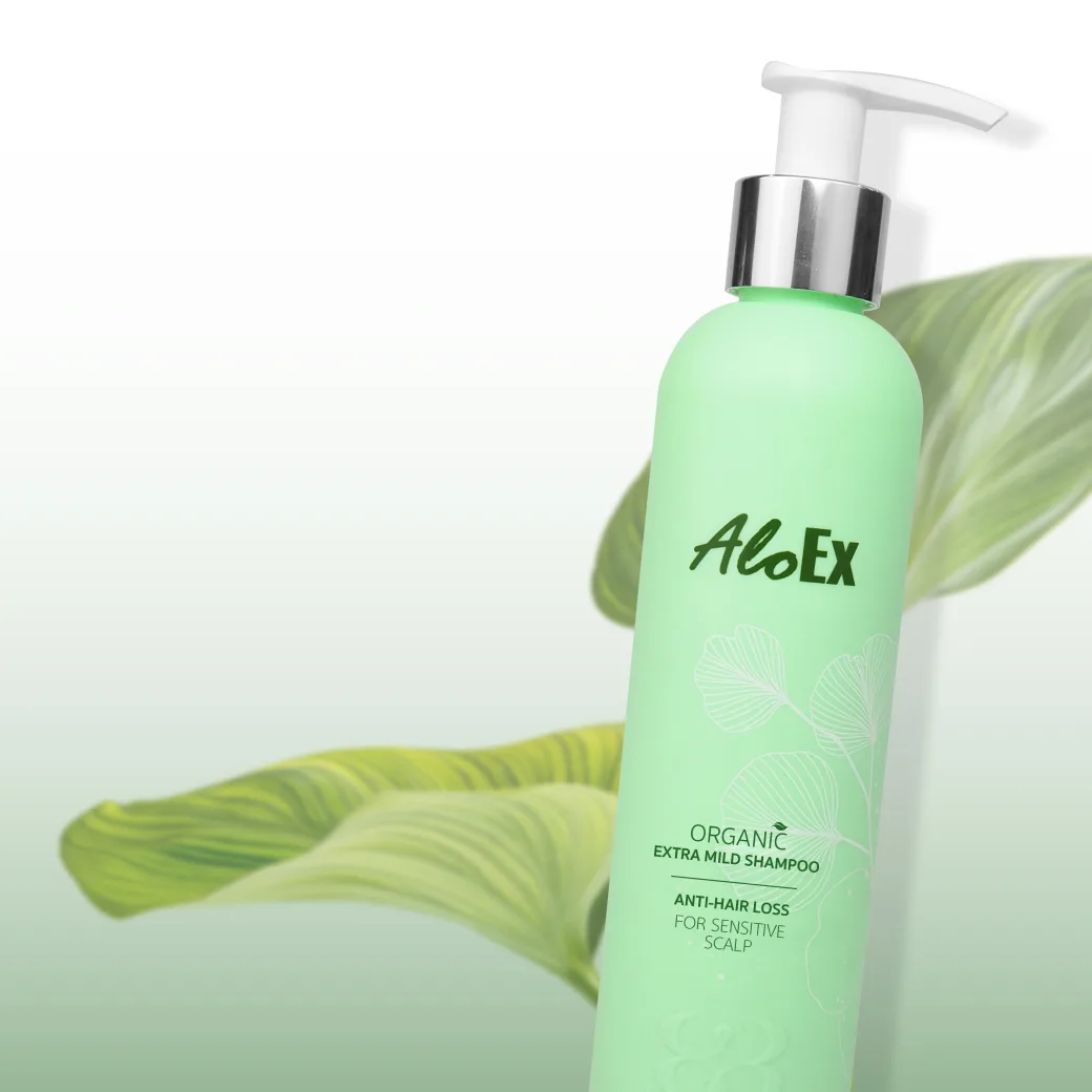 AloEx Organic Extra Mild Shampoo — အားနည်းလွယ်သည့် ဦးရေပြားအတွက် နူးညံ့သည့် ဆံပင်ကျွတ်မှုလျော့ ရှမ်ပူ